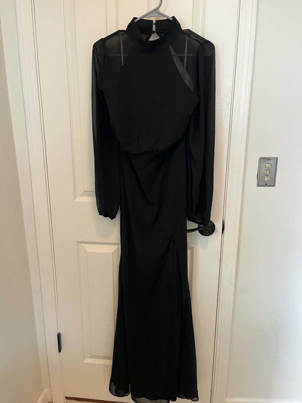 Lulus Graceful Entrance Black Long Sleeve Backless Maxi Dress